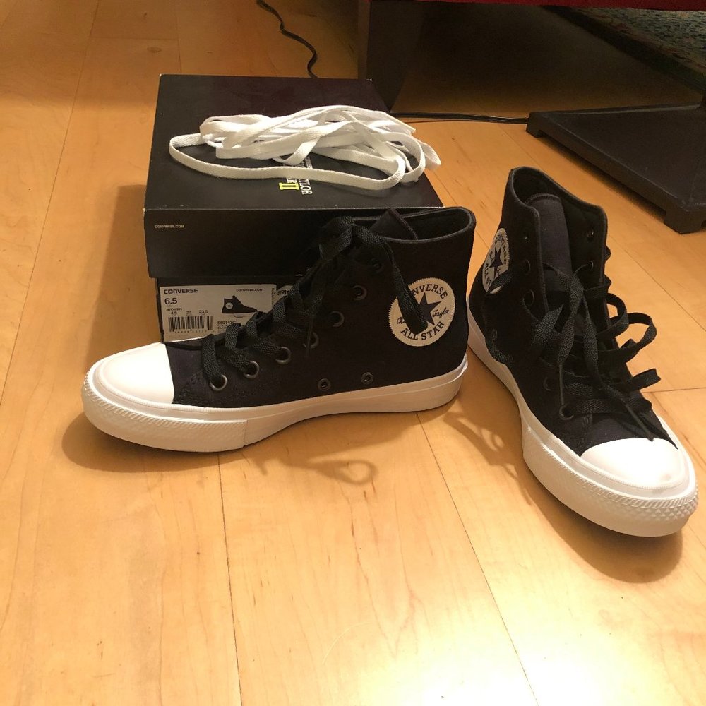 Converse Chuck Taylor II Hi Black